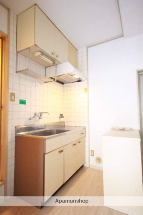 広島県広島市佐伯区坪井1丁目の賃貸マンションの内装