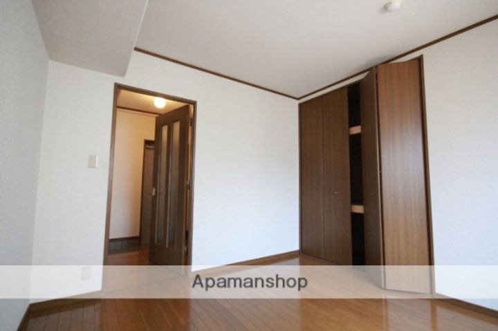 広島県広島市南区旭1丁目の賃貸マンションの内装