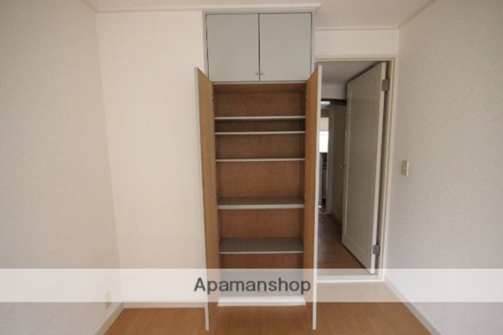 広島県広島市西区井口3丁目の賃貸マンションの内装