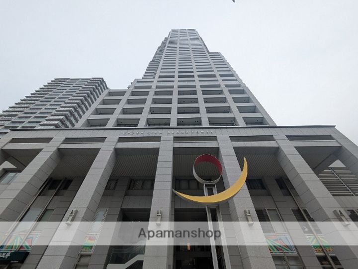 広島県広島市中区上八丁堀の賃貸マンションの外観