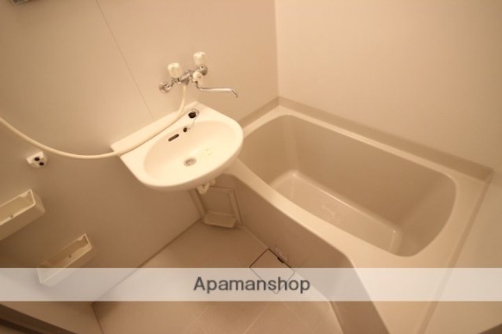 広島県広島市東区牛田早稲田1丁目の賃貸マンション401の風呂