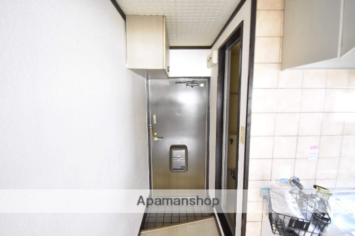 広島県広島市中区舟入中町の賃貸マンションの玄関