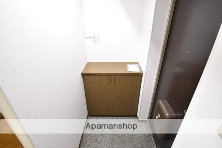 広島県広島市中区千田町3丁目の賃貸マンション401の玄関