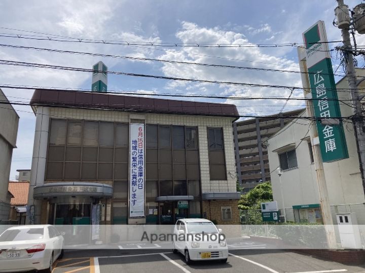 広島県広島市東区戸坂山根1丁目の賃貸マンション205の周辺