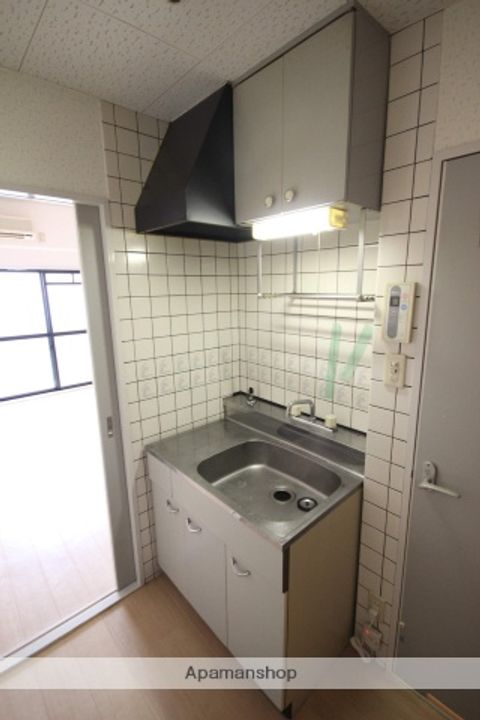 広島県広島市中区舟入幸町の賃貸マンションのキッチン