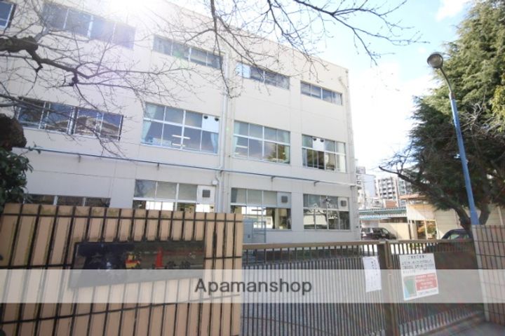 広島県広島市中区舟入幸町の賃貸マンションの周辺