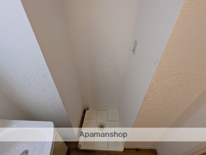 広島県広島市中区東平塚町の賃貸マンションの内装