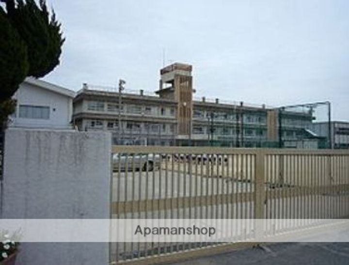 広島県広島市安佐南区山本1丁目の賃貸マンションの周辺