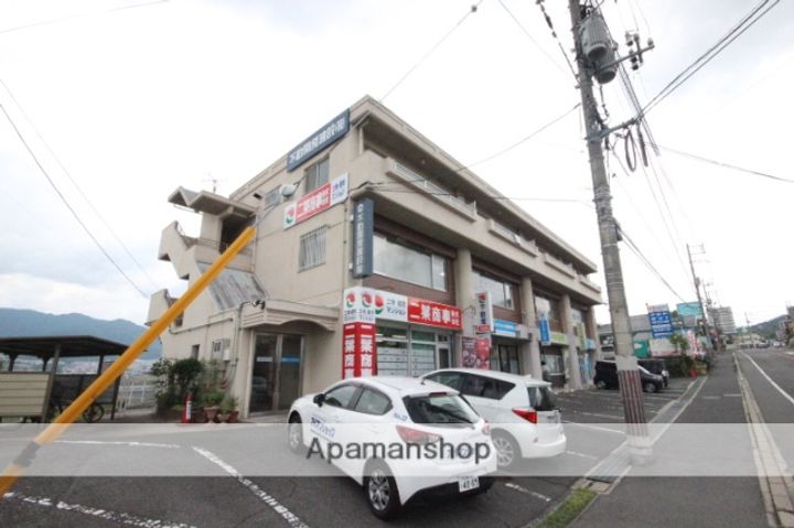 広島県広島市佐伯区皆賀3丁目の賃貸マンションの外観