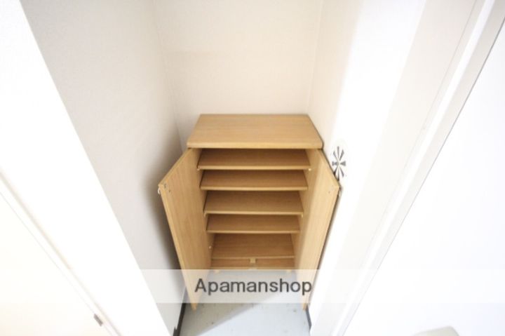 広島県広島市西区上天満町の賃貸マンションの内装