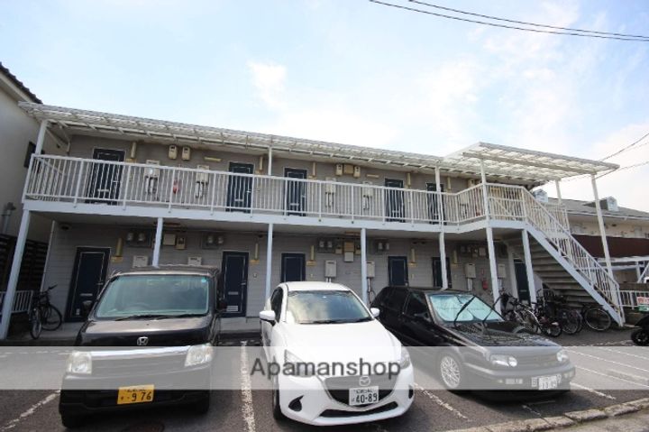 広島県広島市佐伯区楽々園3丁目の賃貸アパートの外観