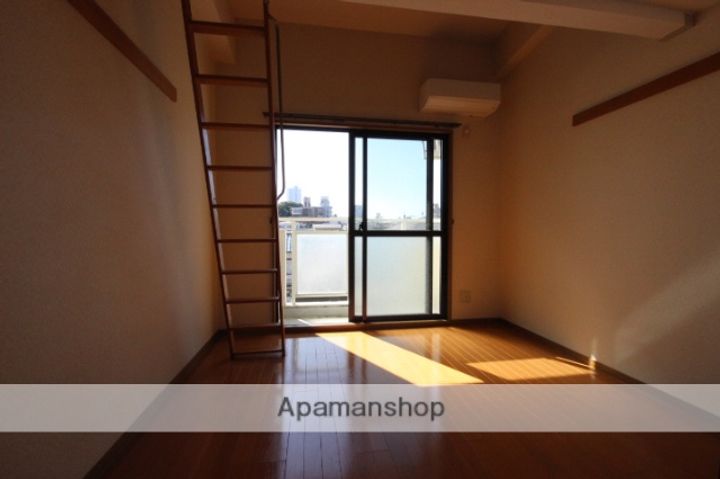 広島県広島市東区牛田南1丁目の賃貸マンションの内装