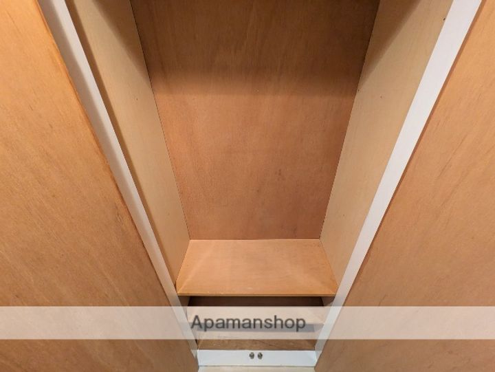 広島県広島市中区西川口町の賃貸マンションの内装