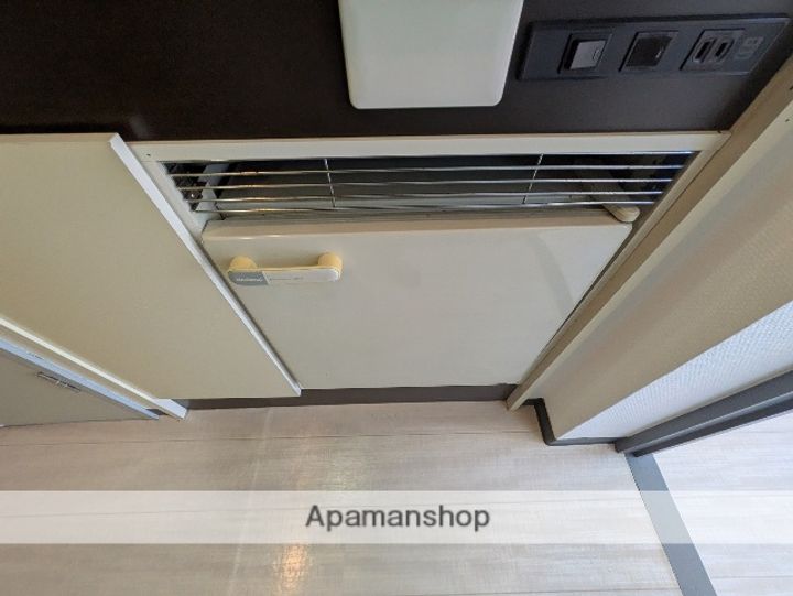 広島県広島市中区西川口町の賃貸マンションの内装