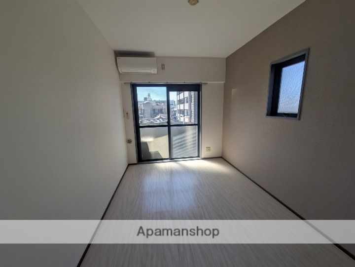 広島県広島市中区西川口町の賃貸マンションの内装