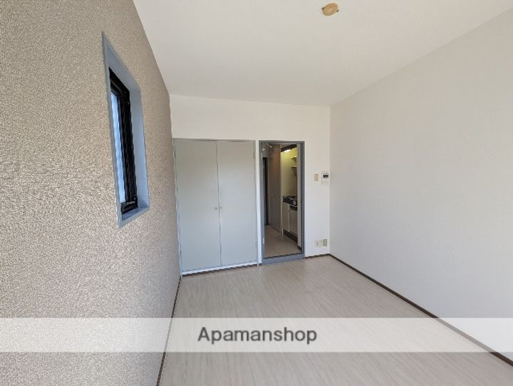 広島県広島市中区西川口町の賃貸マンションの内装