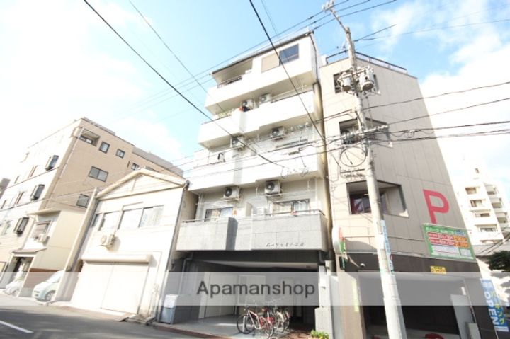 広島県広島市中区本川町1丁目の賃貸マンションの外観