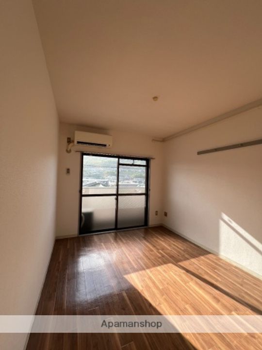 広島県広島市安佐南区古市4丁目の賃貸マンションの内装