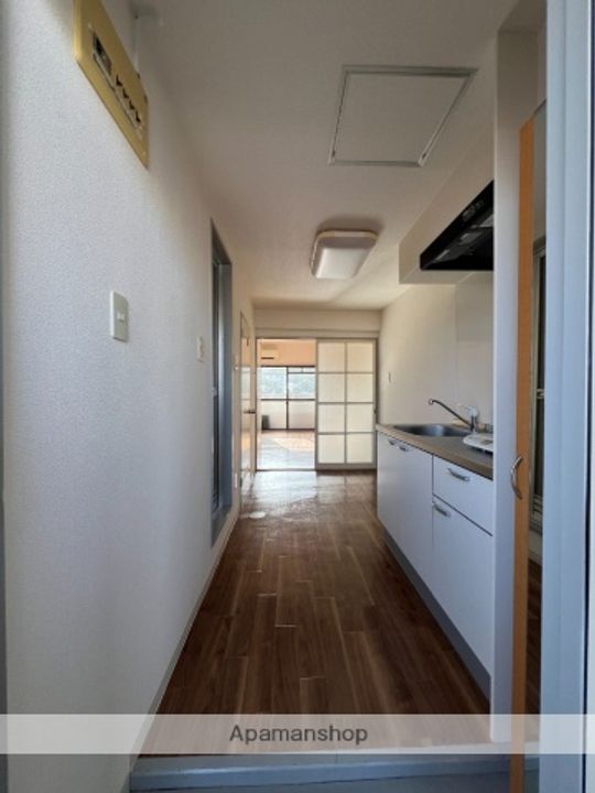 広島県広島市安佐南区古市4丁目の賃貸マンションの内装