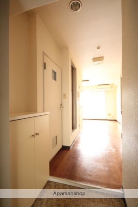 広島県広島市西区横川町2丁目の賃貸マンションの玄関