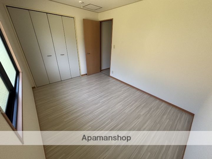 広島県広島市安佐南区上安3丁目の賃貸アパートの内装