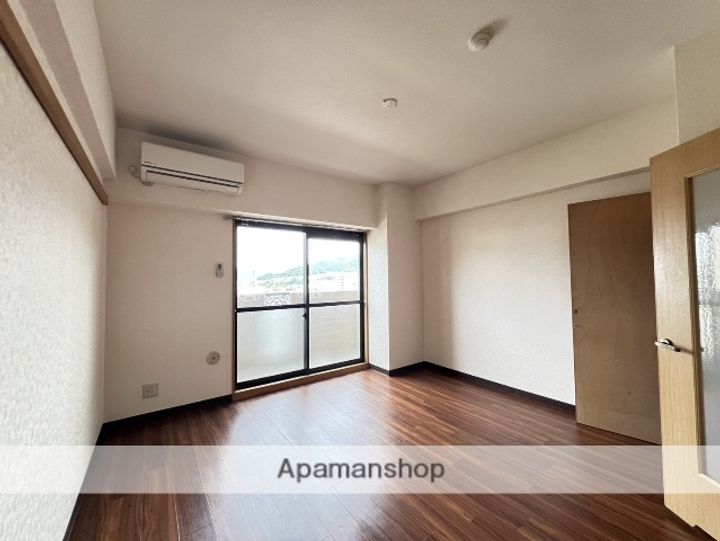 広島県広島市安佐南区高取北1丁目の賃貸マンションの内装