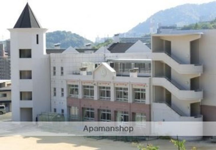 広島県広島市西区己斐西町の賃貸マンションの周辺