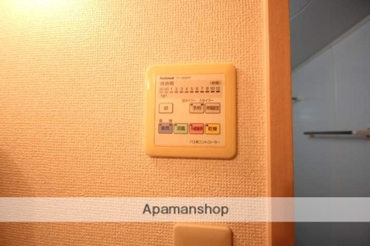 広島県広島市中区千田町1丁目の賃貸マンションの内装