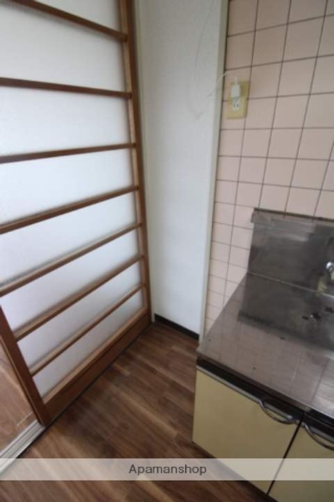 広島県広島市西区楠木町1丁目の賃貸マンションの内装