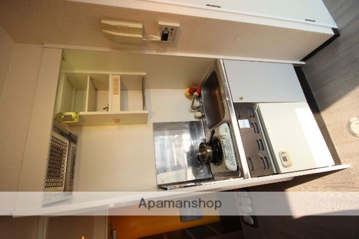 広島県広島市中区光南3丁目の賃貸マンションのキッチン