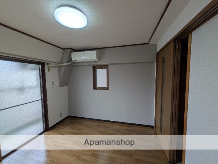 広島県広島市南区宇品御幸4丁目の賃貸マンションの内装