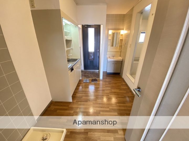 広島県広島市佐伯区五月が丘5丁目の賃貸アパートの内装