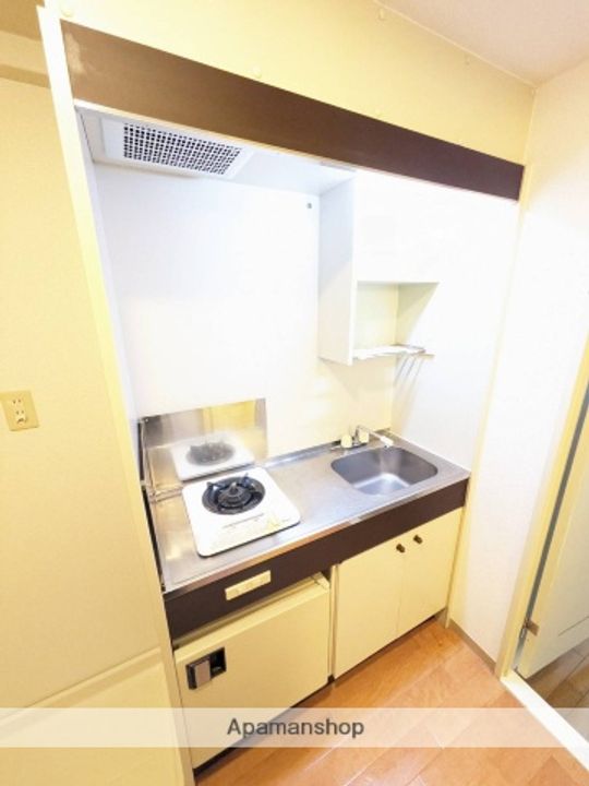 広島県広島市安佐南区高取北3丁目の賃貸マンションのキッチン