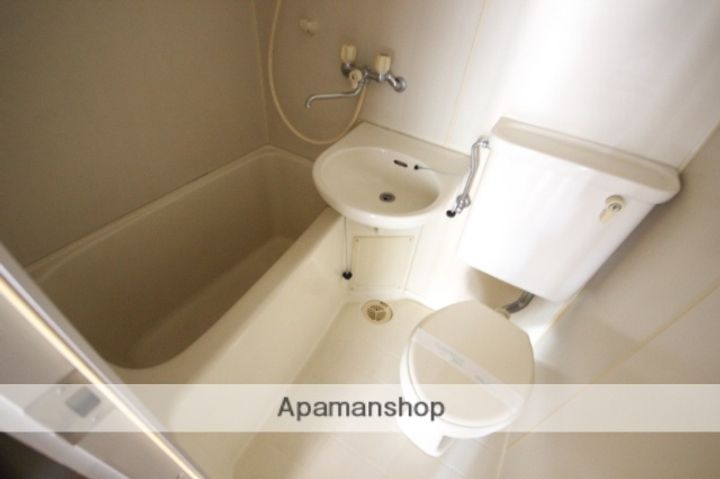 広島県広島市西区草津新町1丁目の賃貸マンションの内装