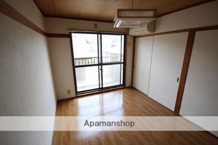 広島県広島市安佐南区伴中央6丁目の賃貸マンションの内装