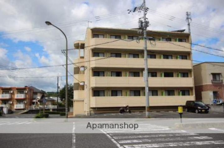 広島県広島市安佐南区大塚東2丁目の賃貸マンションの外観