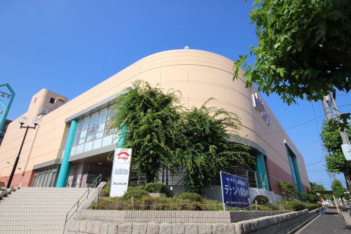 レオパレス恵夢伍番館201の周辺