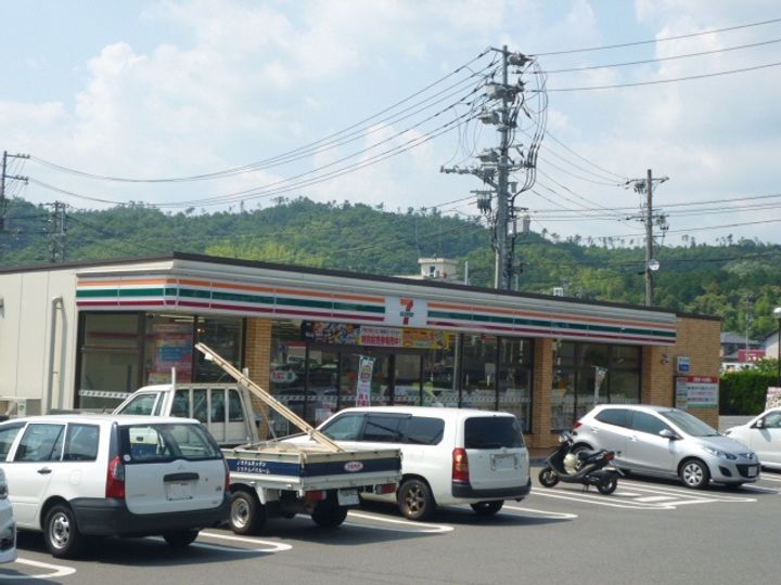 レオネクストクレールの周辺