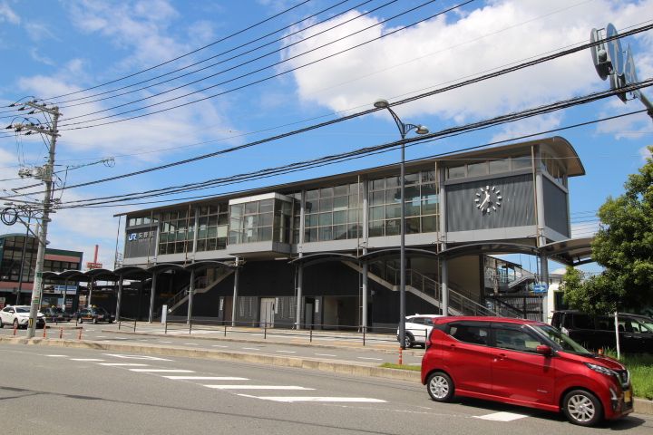 レオパレスグランデタカヤマⅡ113の周辺