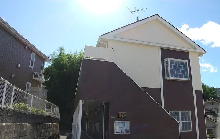 レオパレスシャルム101の外観