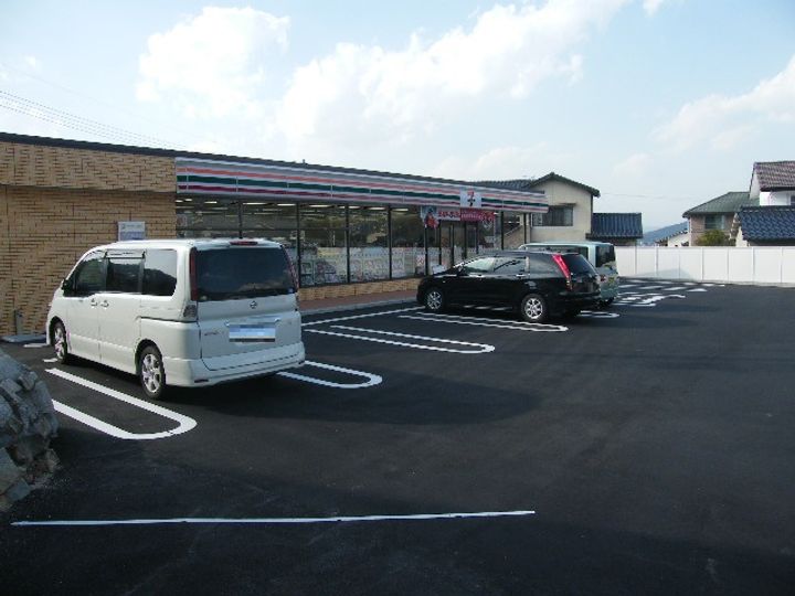 レオパレスシャルム101の周辺