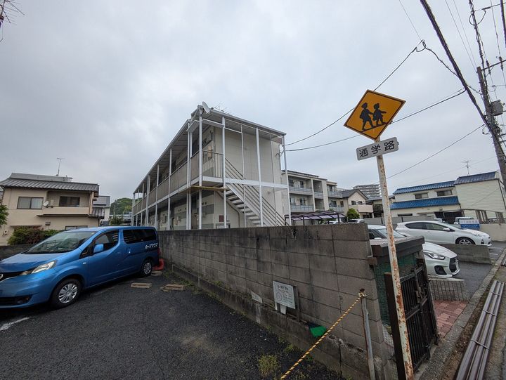 レオパレスジュネスEBA102の外観