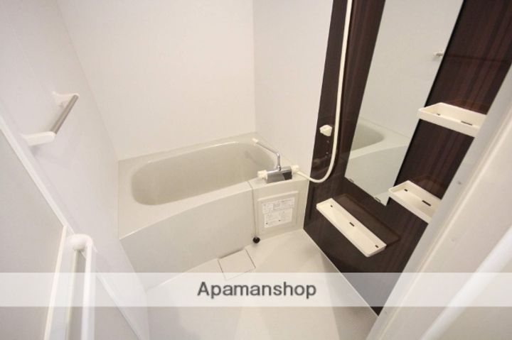 広島県広島市中区上幟町の賃貸マンションの風呂