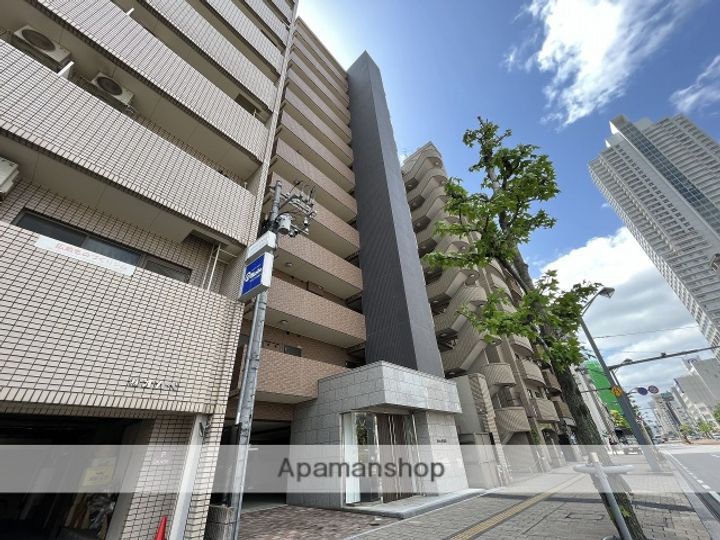 広島県広島市中区上幟町の賃貸マンションの外観