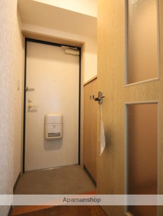 広島県広島市西区庚午中2丁目の賃貸マンションの玄関