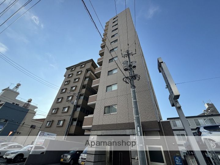 広島県広島市西区楠木町2丁目の賃貸マンションの外観