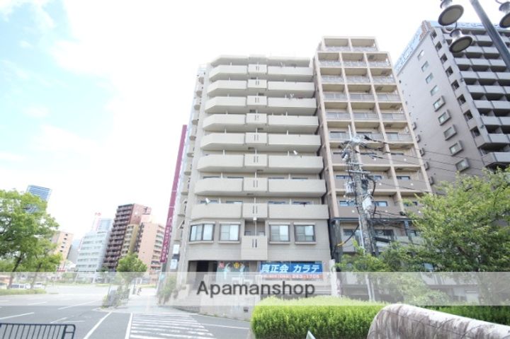 広島県広島市南区松川町の賃貸マンションの外観