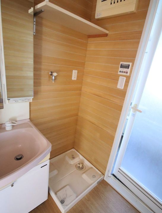 広島県広島市安佐南区川内1丁目の賃貸マンションの内装