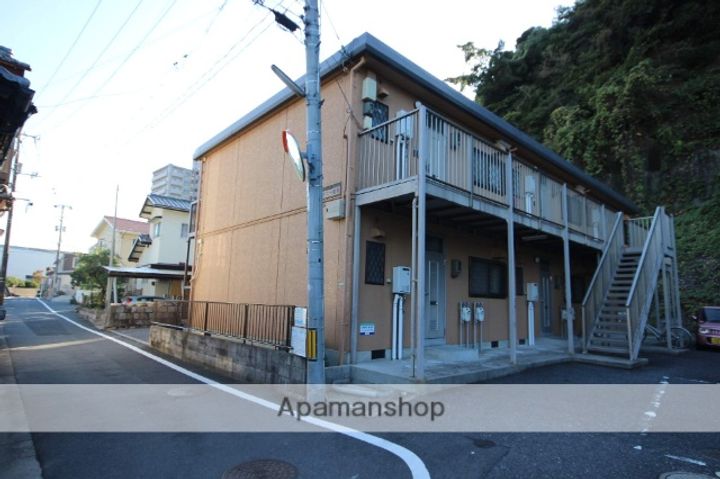 広島県広島市佐伯区旭園の賃貸アパートの外観