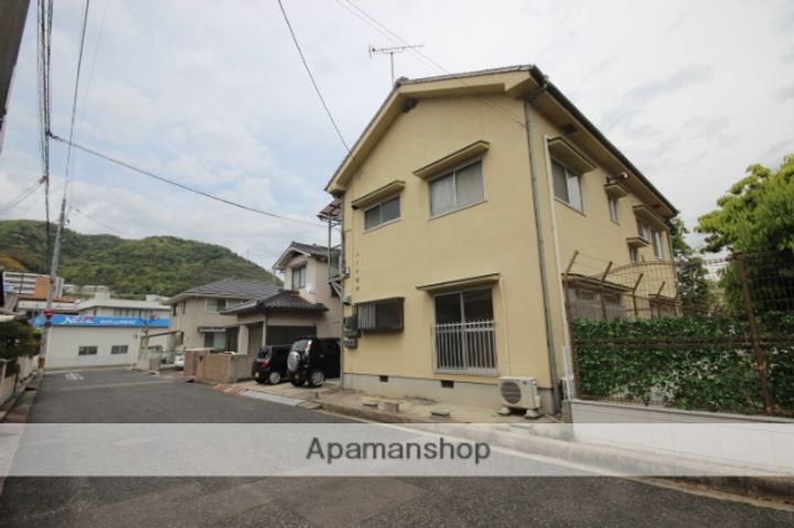 広島県広島市西区井口明神1丁目の賃貸アパートの外観